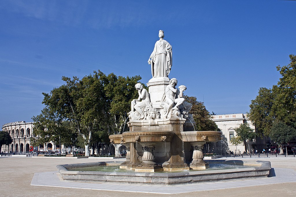 Nîmes